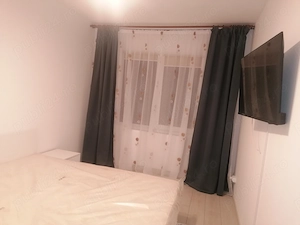 Proprietar închiriez apartament 2 camere decomandate zona Astra 