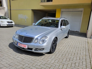 Vand Mercedes w211 3.0d V6 - 2006 - Avangarde