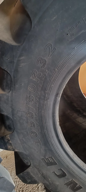 Cauciuc pentru combină  - imagine 3