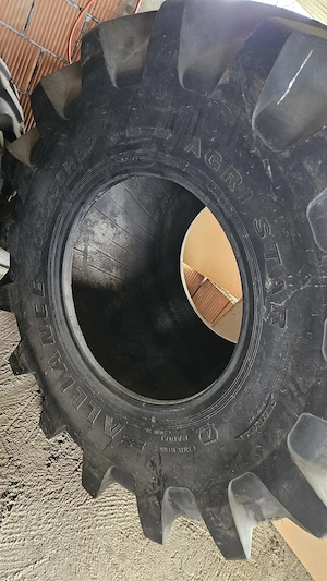 Cauciuc pentru combină  - imagine 2