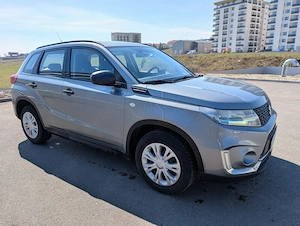 Suzuki Vitara 1.4 Benzina Hybrid 130 CP Cutie manuala 2020 - imagine 2