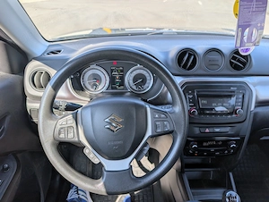 Suzuki Vitara 1.4 Benzina Hybrid 130 CP Cutie manuala 2020 - imagine 7