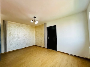 Apartament 3 Camere, Etj 3, Tecuci 7 Noiembrie str Gheorghe Petrascu Renovat complet - imagine 7