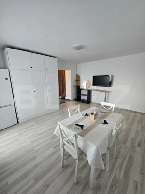 Apartament 3 camere, 54 mp utili - zona Soarelui - imagine 2