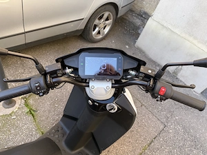 Scuter Piaggio 1 electric Active Euro 5 Garantie 120 km - imagine 4