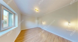 Apartament cu 3 camere 2 bai loc privat de parcare 72mp utili Turnisor - imagine 3