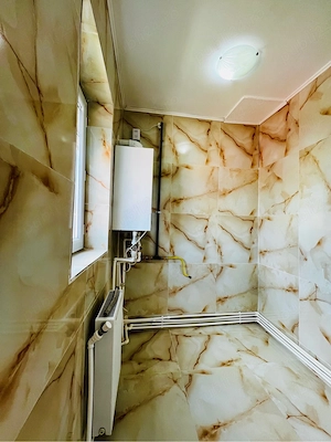 Apartament 3 Camere, Etj 3, Tecuci 7 Noiembrie str Gheorghe Petrascu Renovat complet - imagine 6