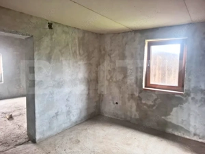  Casă (la roșu) + teren 2522 mp – ideală pentru personalizare - Costestii Deal - imagine 12