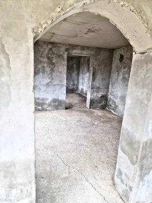  Casă (la roșu) + teren 2522 mp – ideală pentru personalizare - Costestii Deal - imagine 11