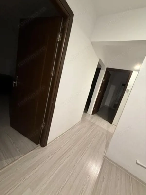 Apartament decomandat, 3 camere, 2 bai, 1 Mai - zona Pelendava - imagine 11