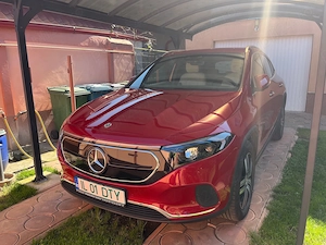 Mercedes EQA 300 4x4 electric, perfect, superdotat, 49.000 km, în garanție - imagine 3