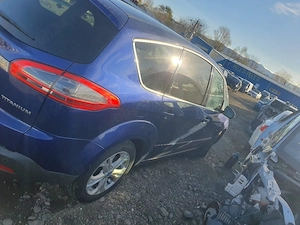 Dezmembrez Ford S-MAX Titanium 2.0Tdci 2014 - imagine 4