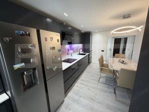 Apartament 4 camere, 83 mp, decomandat, zona ultracentrala - imagine 4