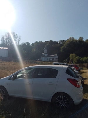 Vând Opel corsa