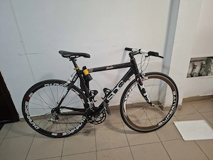 Bicicletă sdc full carbon 