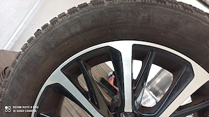 jenti de toiota cu cauciucuri de iarna 175/65 R 15 - imagine 5