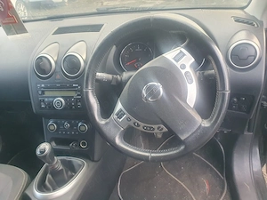 Dezmembrez Nissan Qashqai 1.5 DCI 2010 - imagine 6