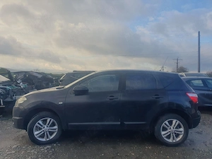 Dezmembrez Nissan Qashqai 1.5 DCI 2010 - imagine 3