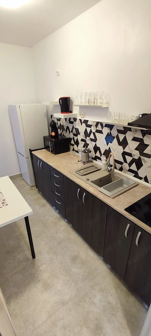 Studio situat in complex rezidential cu centru Spa - imagine 4