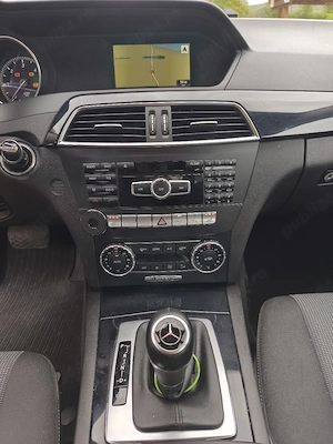 Mercedes C220 4Matic 7G-tronic  - imagine 8