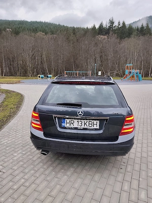 Mercedes C220 4Matic 7G-tronic  - imagine 6
