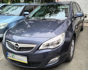 Opel Astra j 2010 - imagine 4