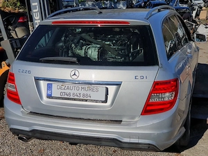 Dezmembrez Mercedes C Class W204 C220 2.2CDI Sport 2012 - imagine 2