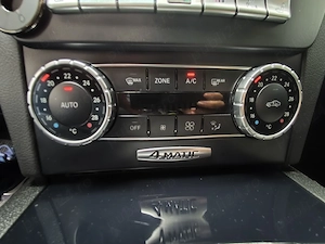 Mercedes C220 4Matic 7G-tronic  - imagine 9