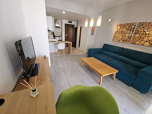 Apartament 2 camere de închiriat Rose Garden