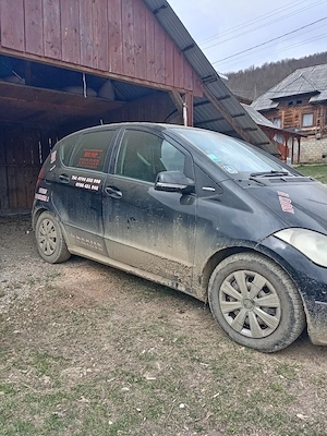 Vând pe piese Mercedes a class 180 Model 2011 cutie automată defectă  - imagine 3