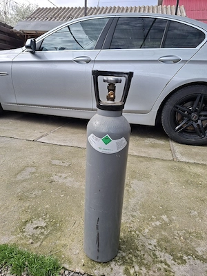 vand tub co2 incarcat