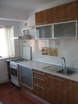 Garsonieră de Închiriat Eroii Revoluției - imagine 3