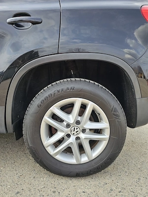 VW Tiguan 1.4TSI 4Motion Navigatie DubluClima SenzoriParcare CamerăMarșarier Bluethoot Euro5  - imagine 8