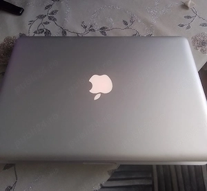 laptop macbook pro 5,5 (2009)