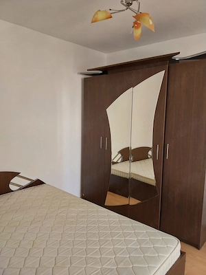 Închiriez ap 2 camere - imagine 4