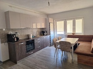 Vand apartament cu 2 Camere 