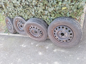 Set anvelope vara 205 55 16 + jante de tablă. - imagine 2