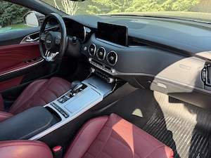 Kia Stinger GT2 3,3l V6 - imagine 3