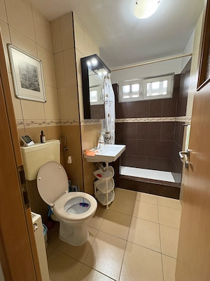 Câmpina - Apartament 3 camere-mobilat modern - 400 Euro luna - imagine 10