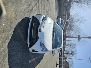 Toyota Yaris Hybrid 1.5 - imagine 3