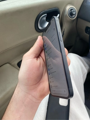 iPhone 12 , 128Gb 83% baterie 