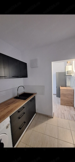 Închiriez apartament cu terasa Campina  - imagine 2