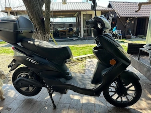 Scuter electric fara permis