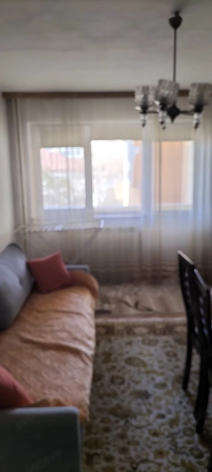 vind apartament 3 camere zona Centrala, etaj 2 - imagine 7