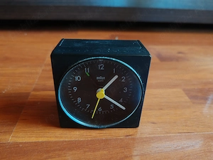 vand ceas BRAUN cu alarma ( made in germany )