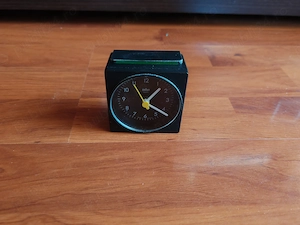 vand ceas BRAUN cu alarma ( made in germany )