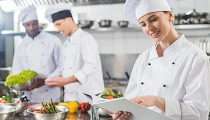 BUCATAR cu experienta pe bucataria traditionala