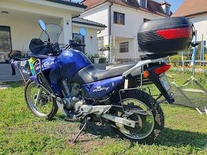 Vand motocicleta Honda Transalp 650.