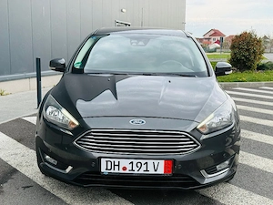 Ford Focus 1.5Benzina Automat 2017 - imagine 2