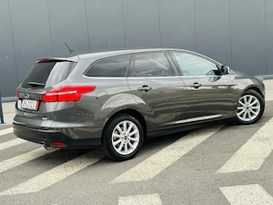 Ford Focus 1.5Benzina Automat 2017 - imagine 3